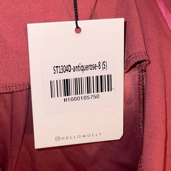 Hello Molly mini ruffled slightly off shoulder dress. NWT. Size 4🩷 - Picture 8 of 10